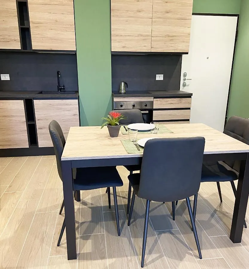 Casa Di Laura Mono E Bilo Di Fronte Ospedale San Raffaele Apartman Segrate